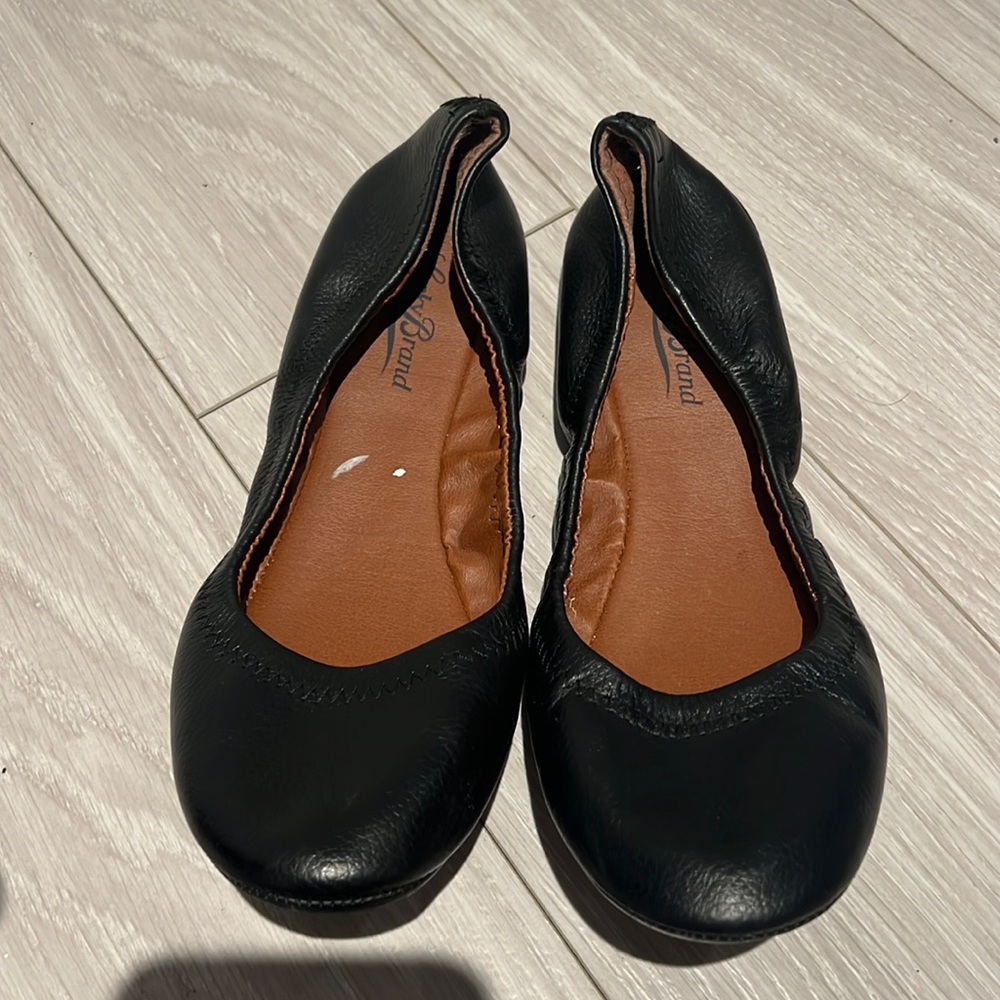 New lucky brand flats